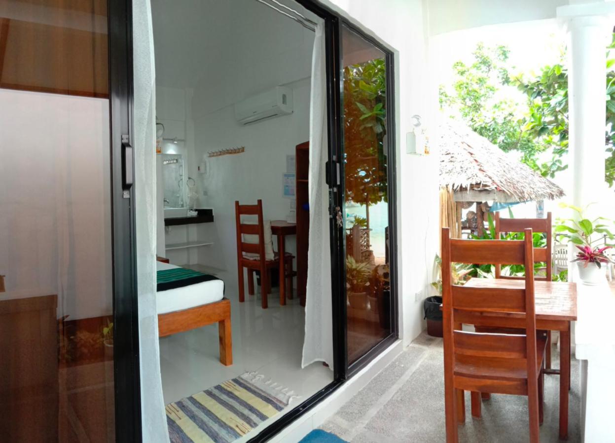 Corong Beach Resort El Nido Bagian luar foto